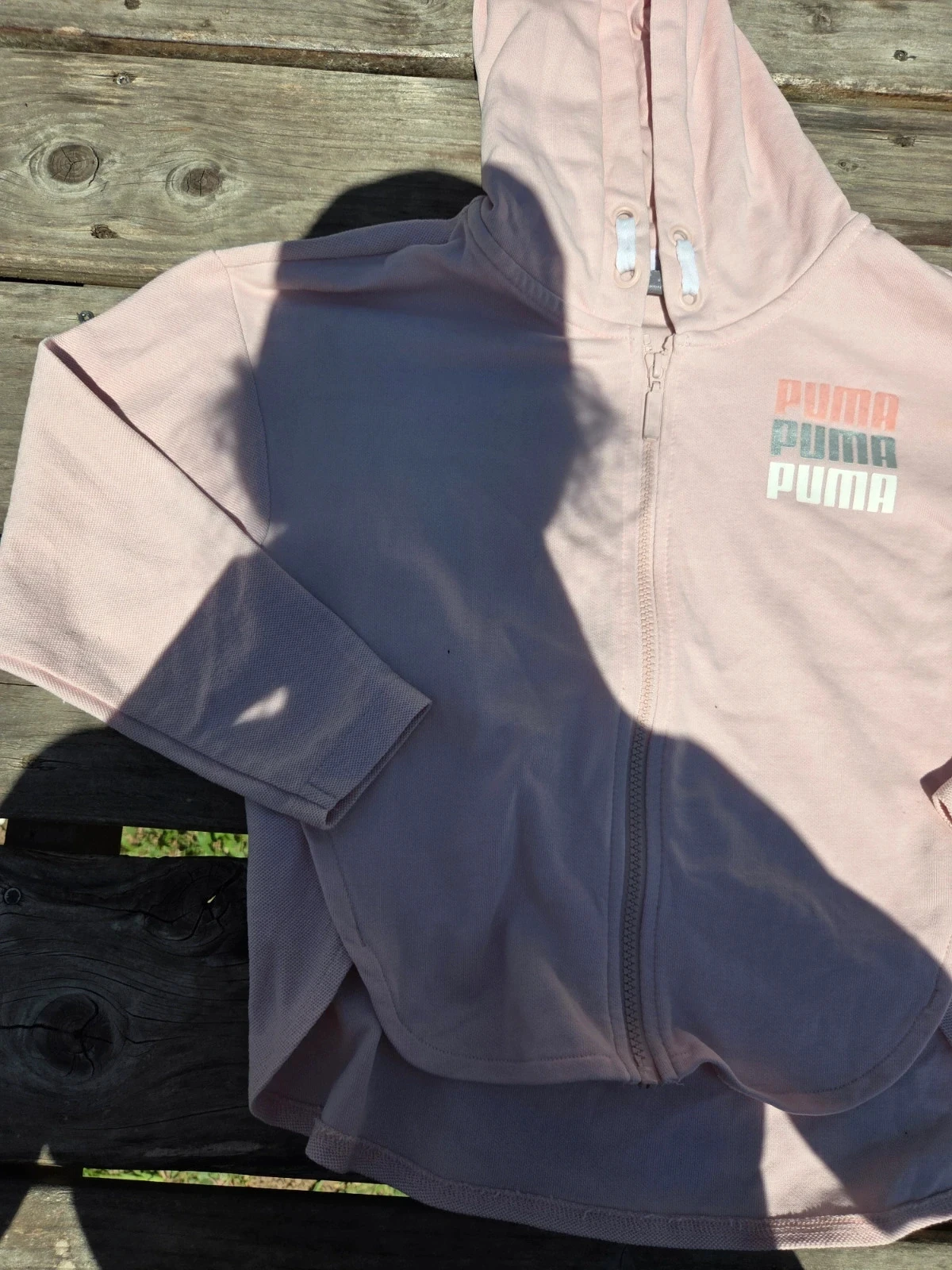 Sweat – photo 3